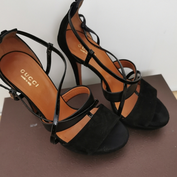 PRICE DROP Gucci Black Vern Crystal Nero Size 34.50 - Picture 1 of 5